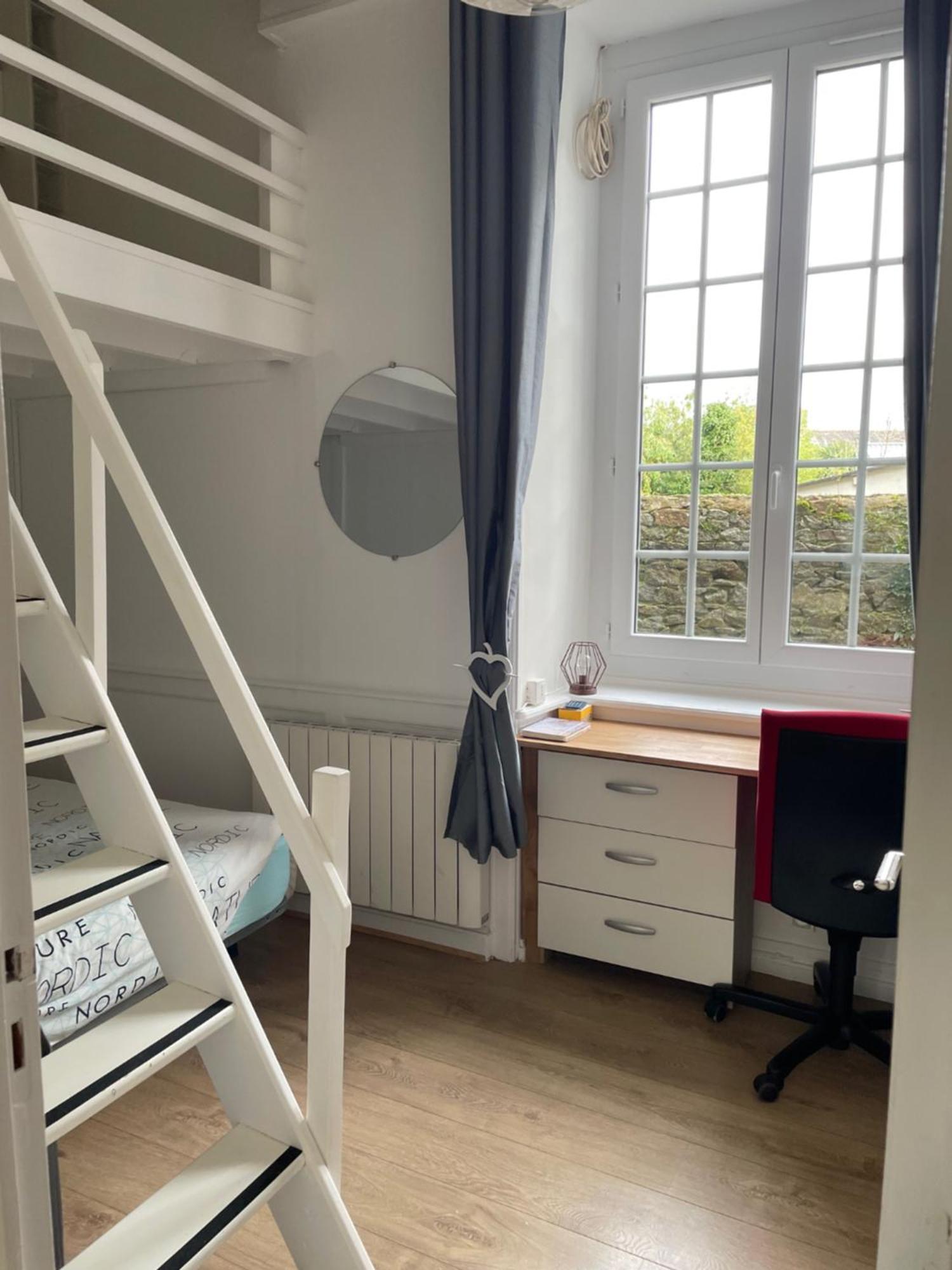Charmant Appartement T2 Plein Centre Ville 쎙브히육 외부 사진